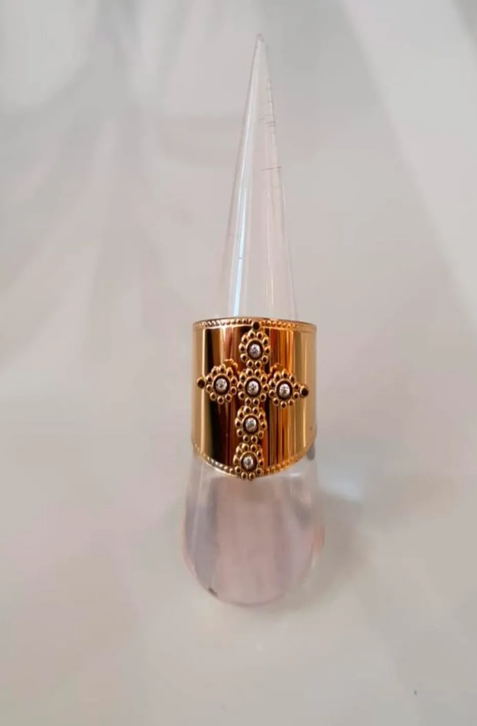 ANILLO CRUZ CIRCONITAS