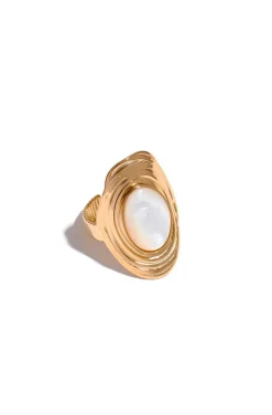 ANILLO DORADO PIEDRA MARFIL