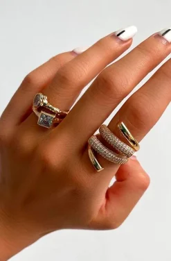 ANILLO ENVOLVENTE DORADO
