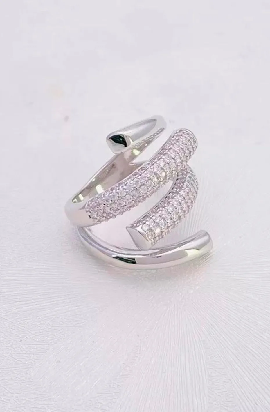 ANILLO ENVOLVENTE JOYA
