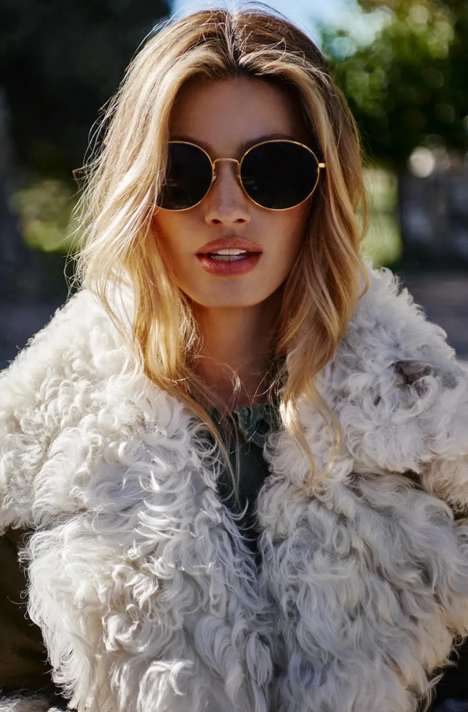 CHAQUETA DE PIEL MOSSY BY FETICHE SUANCES