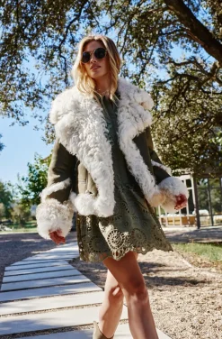 CHAQUETA DE PIEL MOSSY BY FETICHE SUANCES