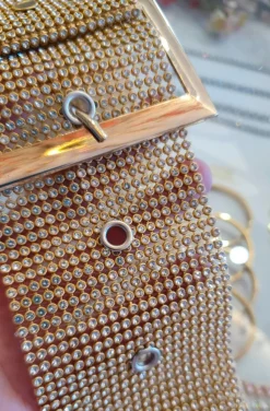 CINTURÓN STRASS DORADO