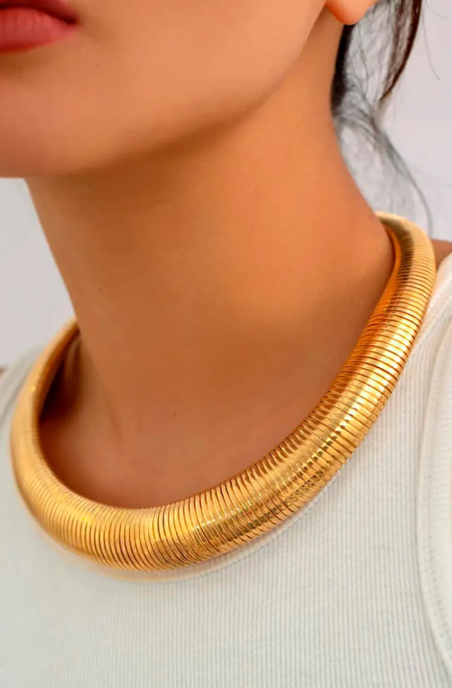 COLLAR CADENA DORADO ANCHO
