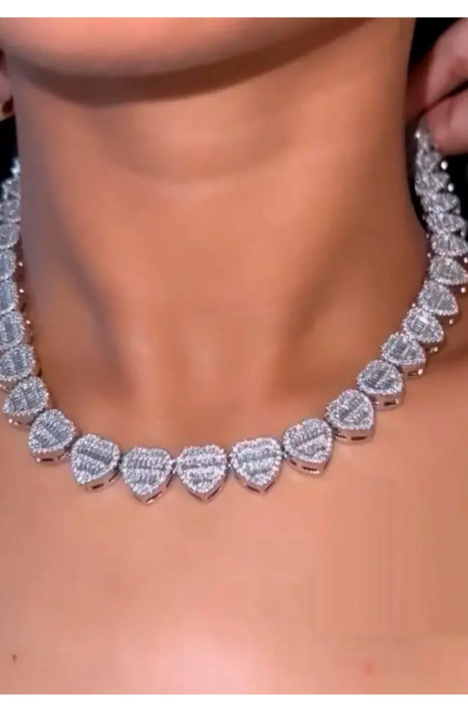 COLLAR CORAZONES DIAMANTES
