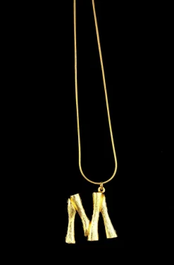 COLLAR INICIAL ¨M¨