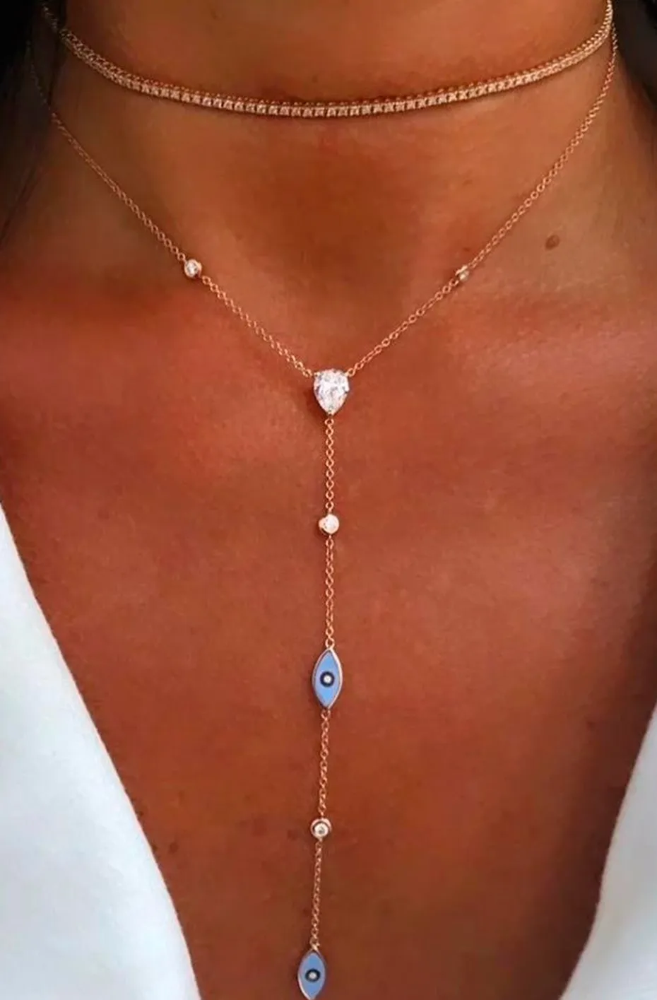 COLLAR OJITOS Y CIRCONITAS