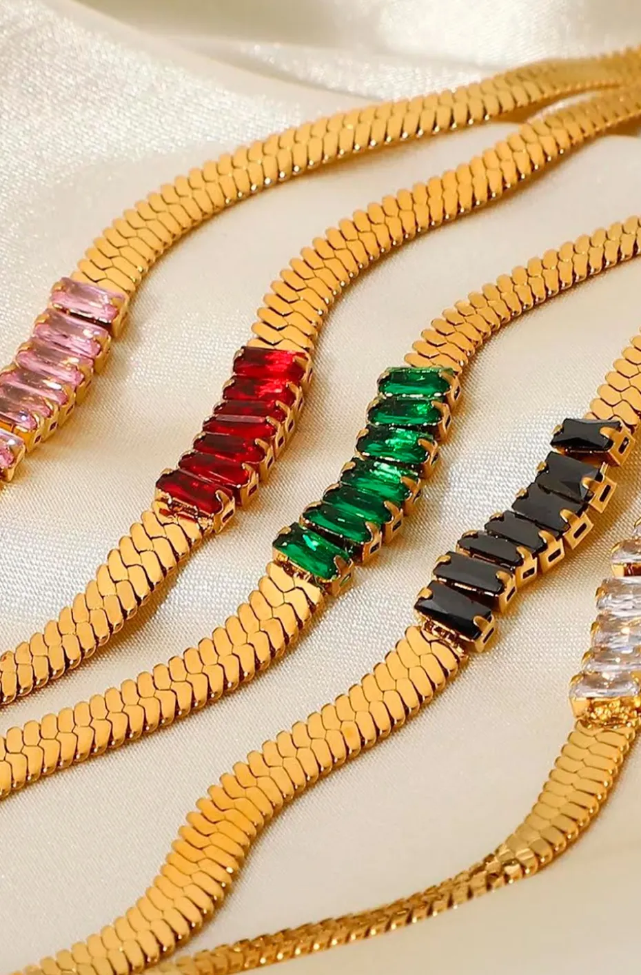 COLLAR SERPIENTE CRISTALES PLATA
