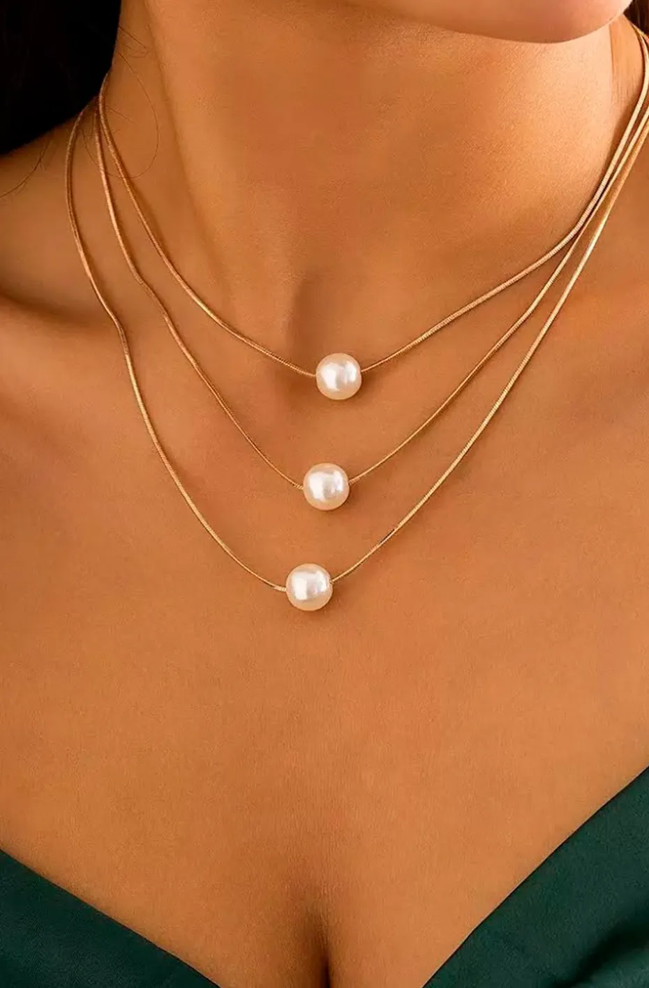 COLLAR TRES PERLAS
