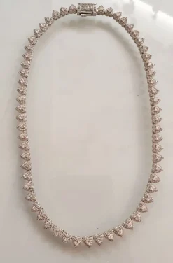 COLLAR VINTAGE CORAZONES
