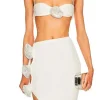CONJUNTO TOP Y FALDA FLORES CON CRISTALES