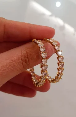 PENDIENTES ARO CORAZONES DORADO