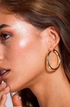 PENDIENTES ARO TUBO DORADO