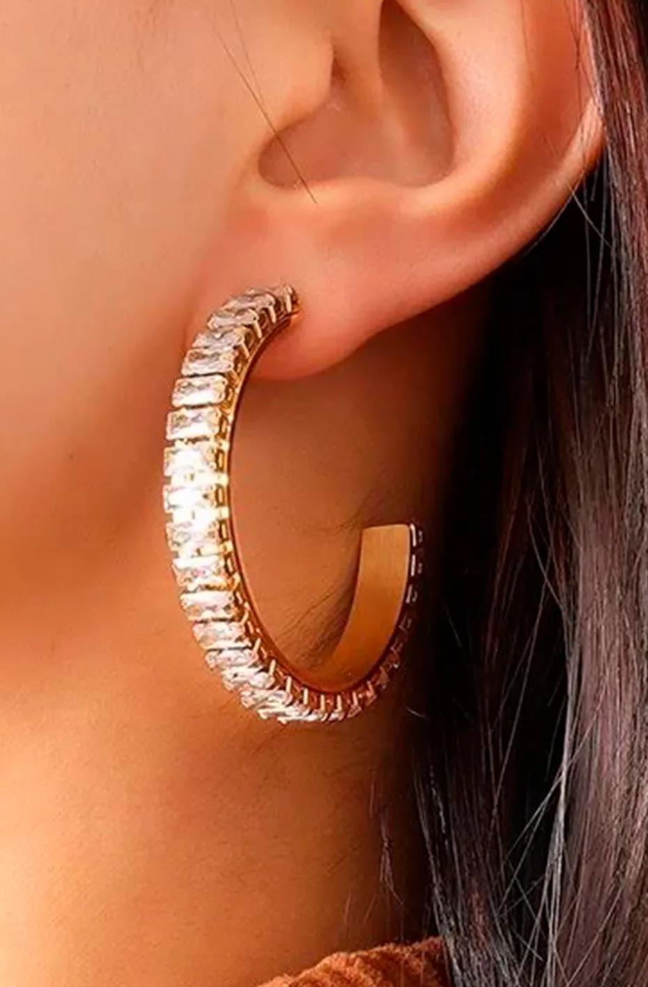 PENDIENTES DE ARO CON CIRCONITAS BAGUETTE