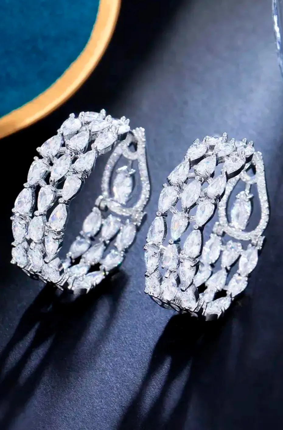 PENDIENTES DE ARO JOYA LAGRIMAS