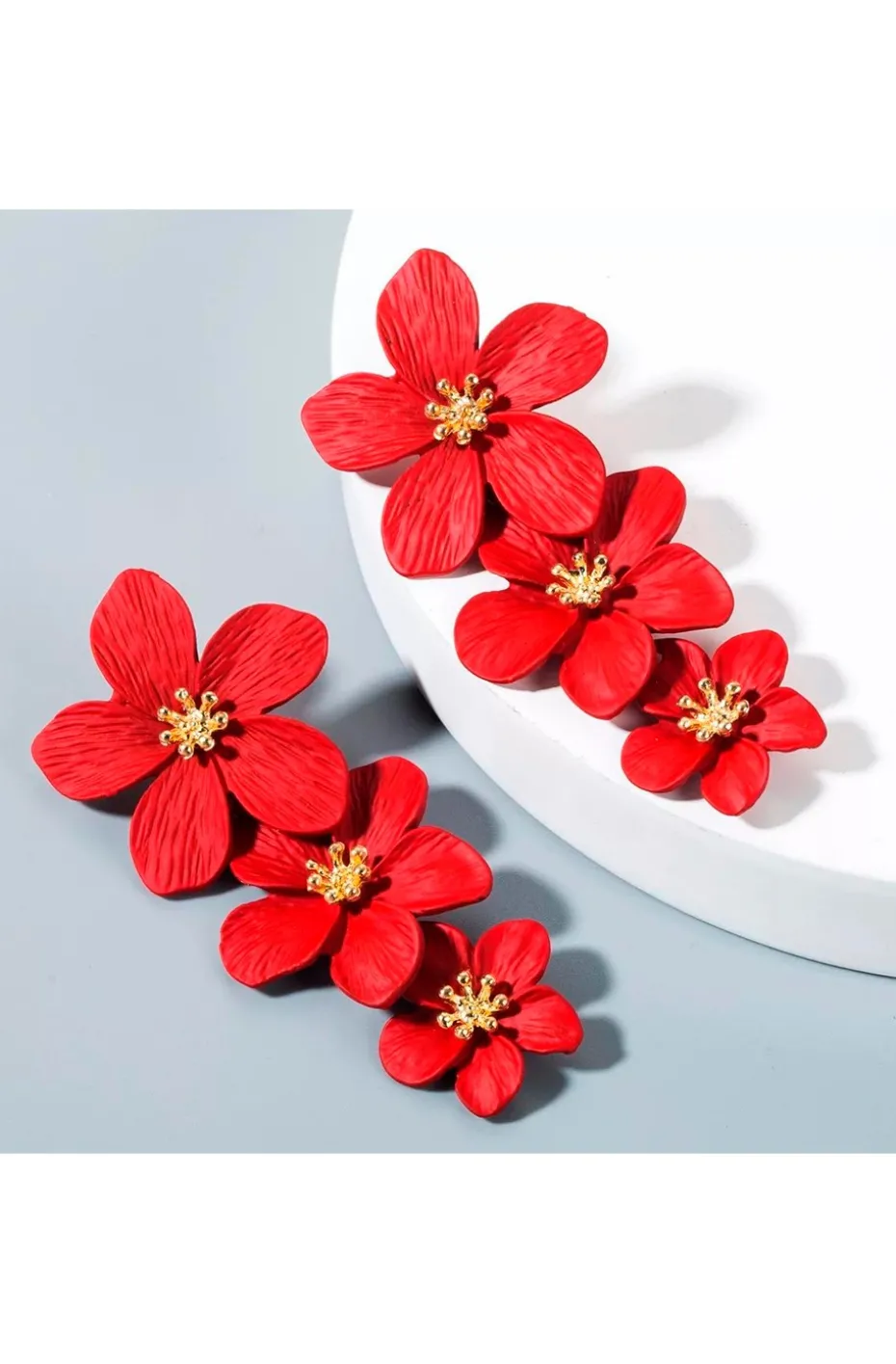 PENDIENTES DE TRES FLORES ROJO