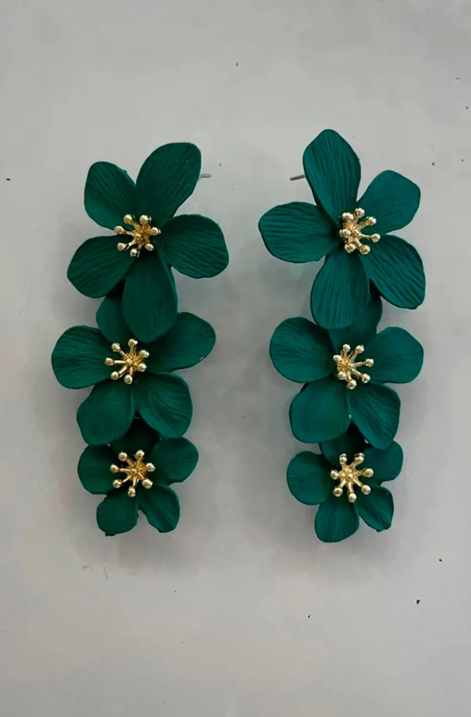 PENDIENTES DE TRES FLORES VERDE