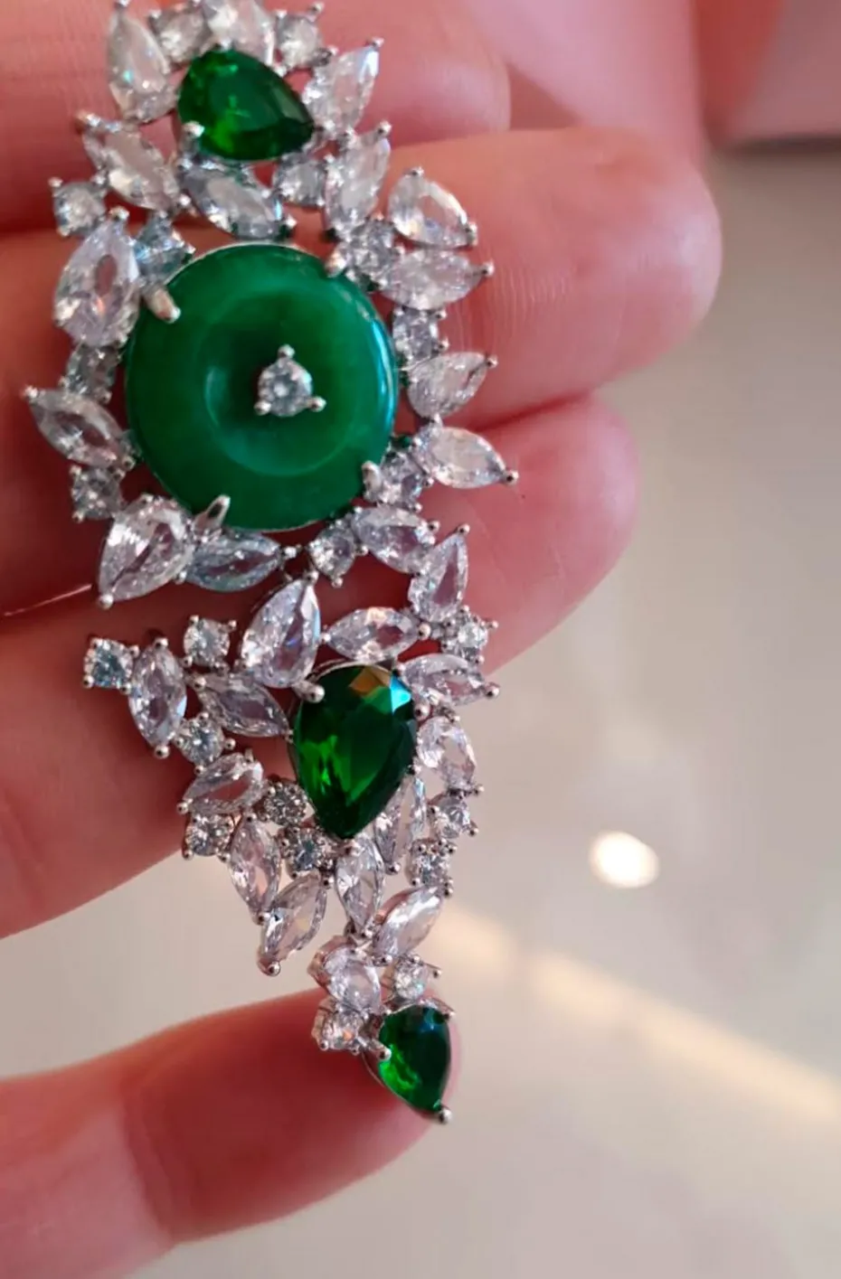 PENDIENTES ESMERALDAS CIRCONITAS JOYA