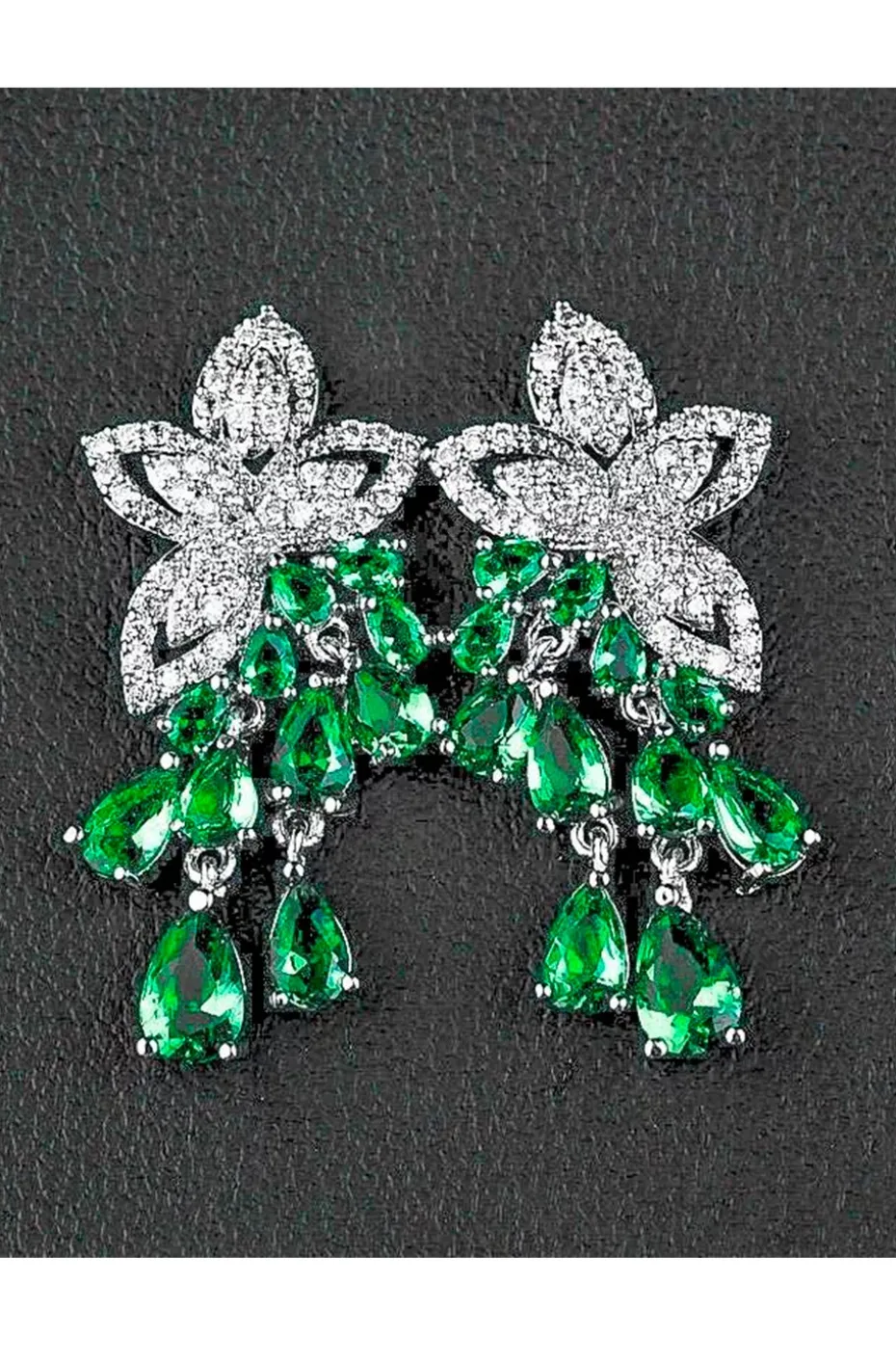 PENDIENTES FLOR CON LAGRIMAS VERDE