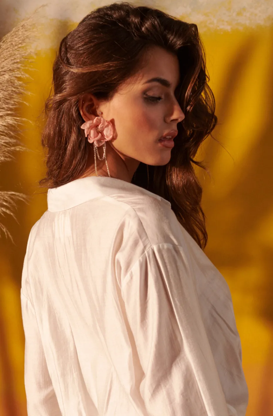 PENDIENTES FLOR CORAL CON BRILLANTITOS