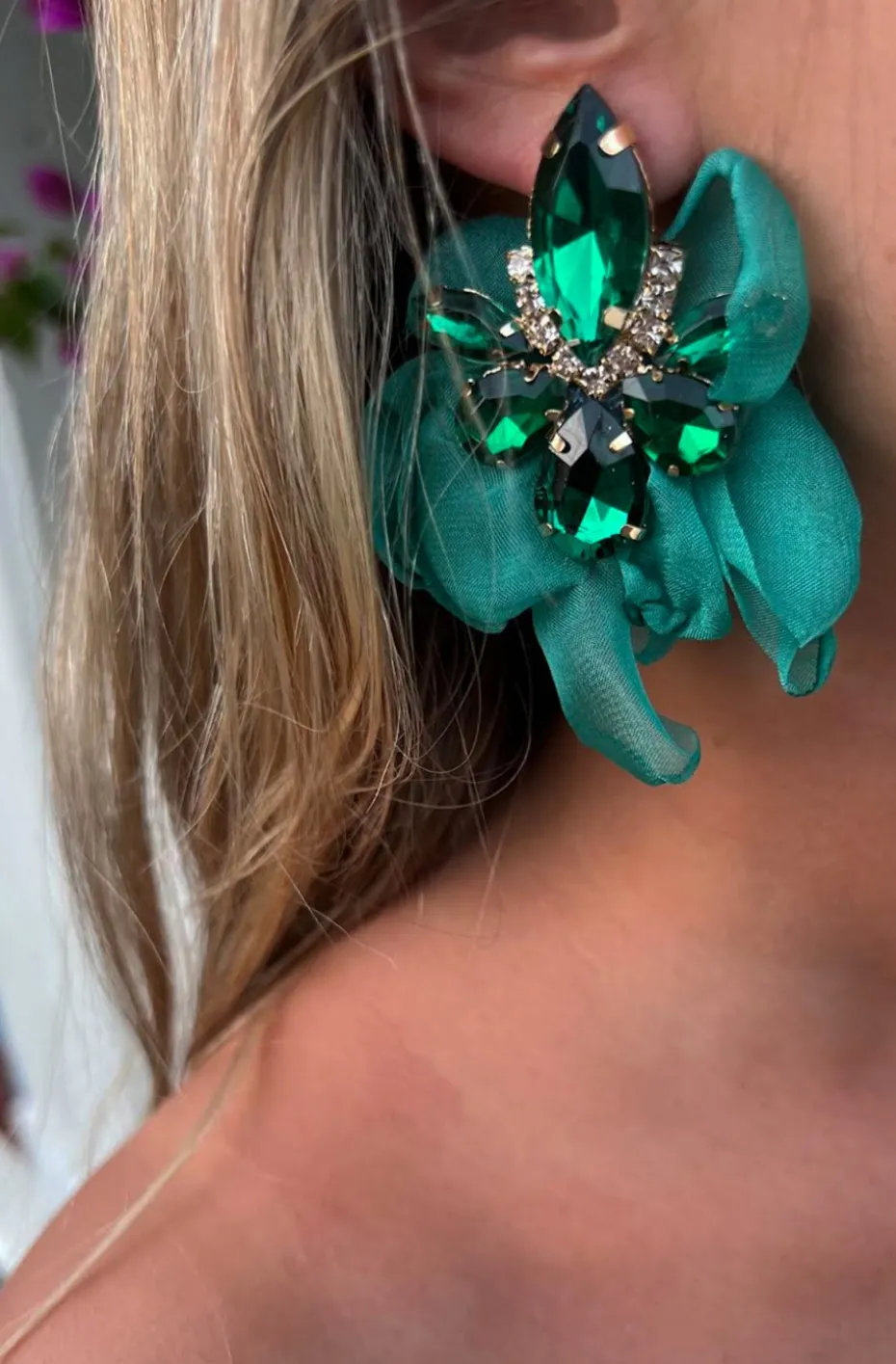 PENDIENTES FLOR PETALOS VERDE