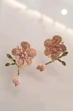 PENDIENTES FLORES Y PETALOS