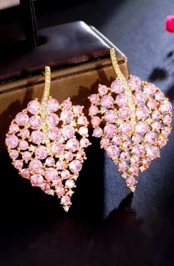 PENDIENTES HOJAS CIRCONITAS ROSAS