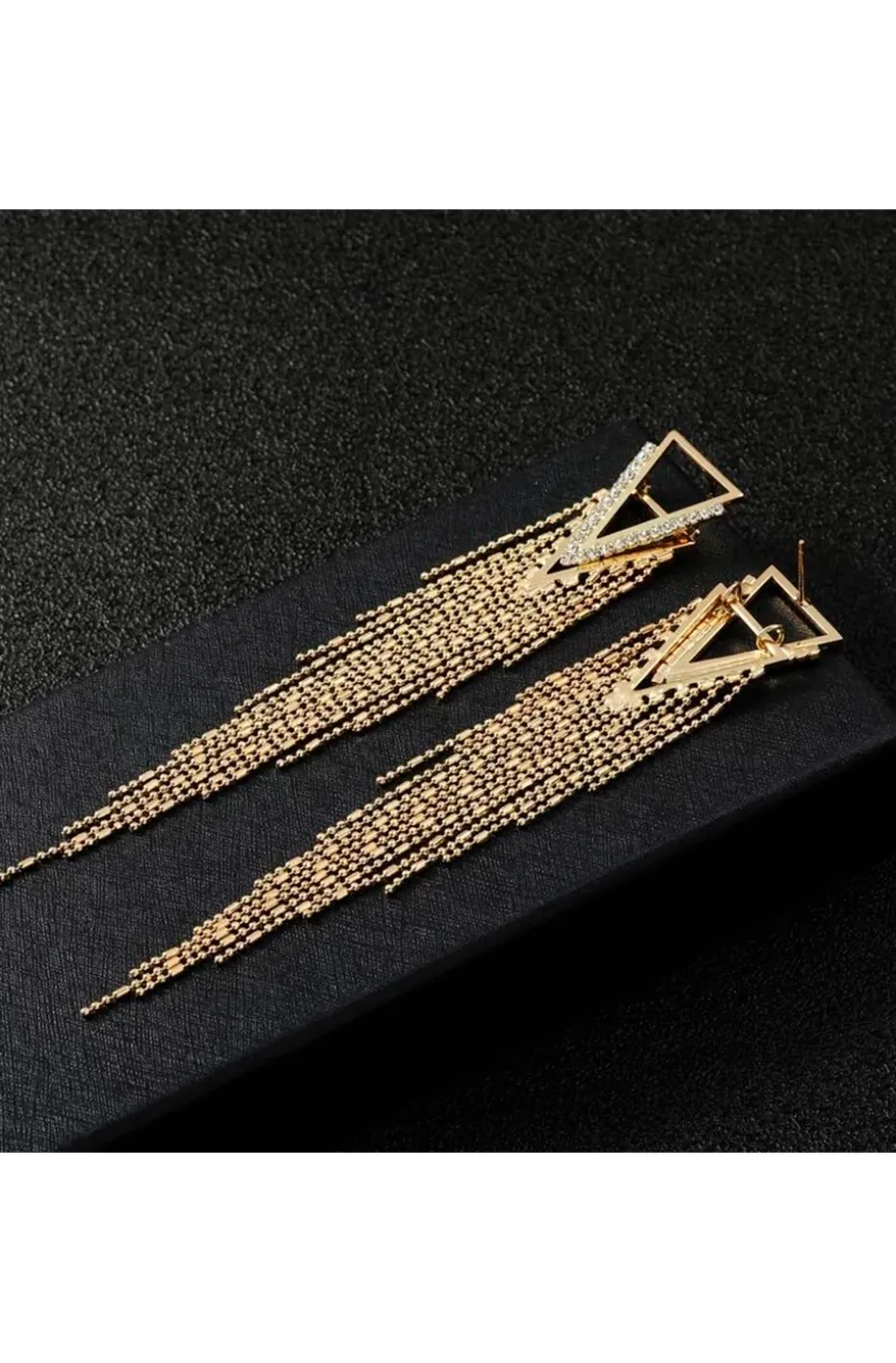 PENDIENTES TRIANGULO Y CADENAS