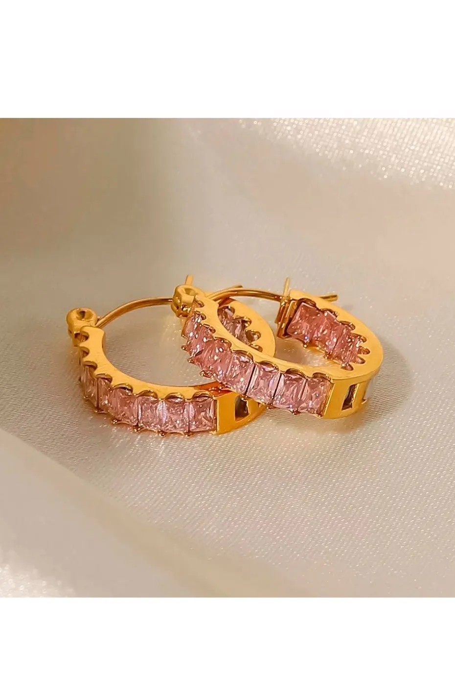 PERNDIENTES DE ARO BAGUETTE ROSA