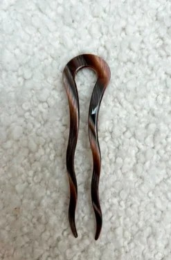 PINCHO DEL PELO CAFÉ