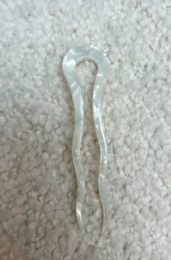PINCHO DEL PELO MARFIL