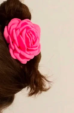 PINZA DEL PELO FLOR ROSA