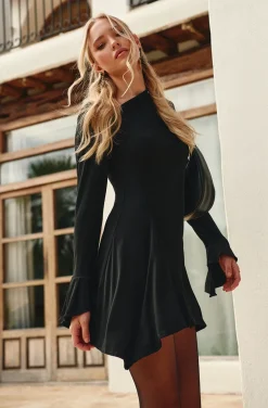 ROAD DRESS BY FETICHE SUANCES