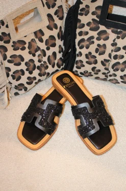 SANDALIAS PLANA NEGRA CON GLITTER