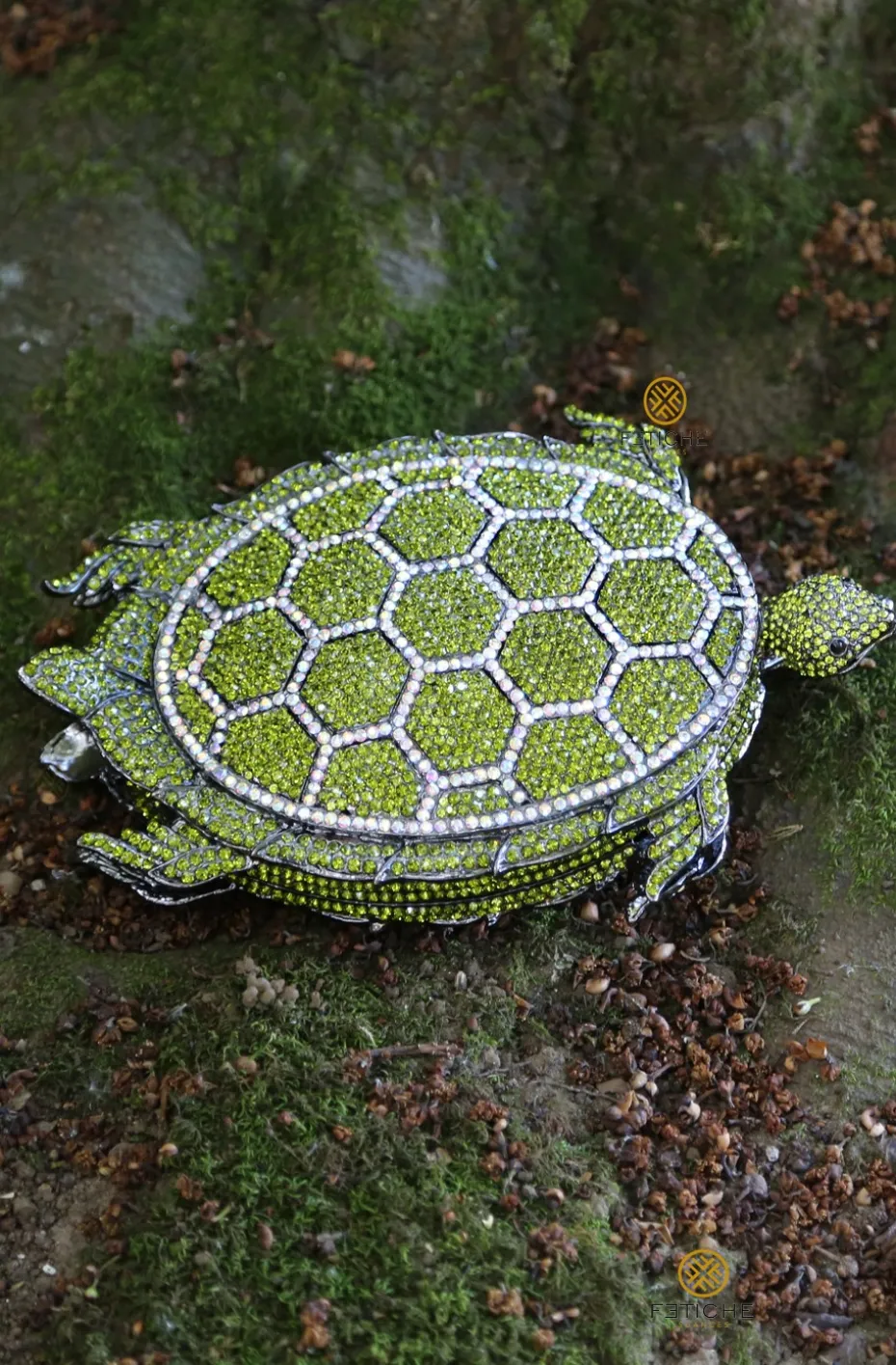 TURTLE CLUTCH
