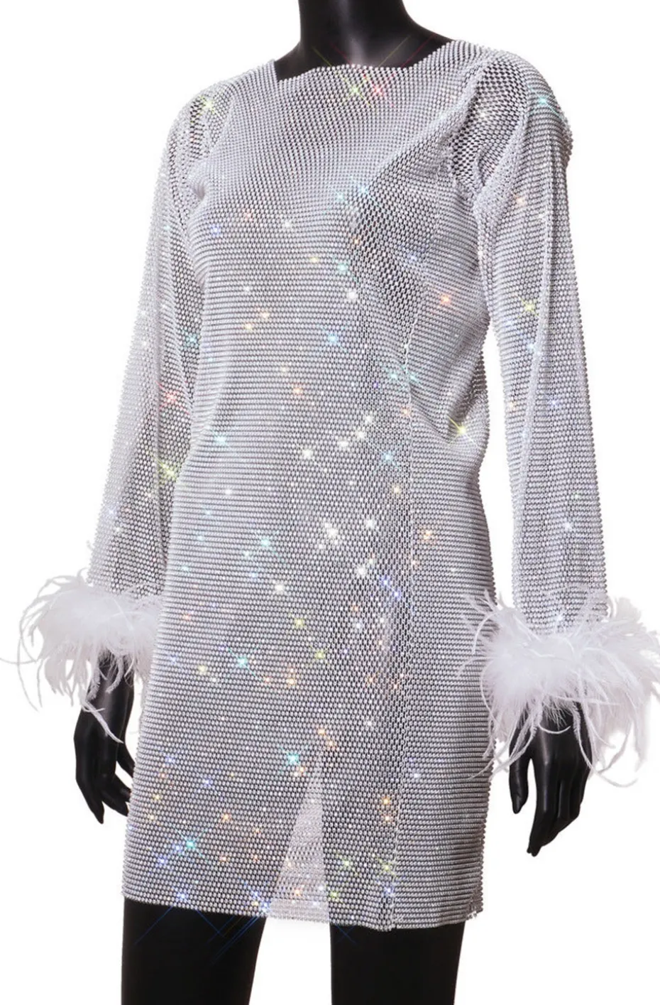 VESTIDO PLATA CRISTALES Y PLUMAS